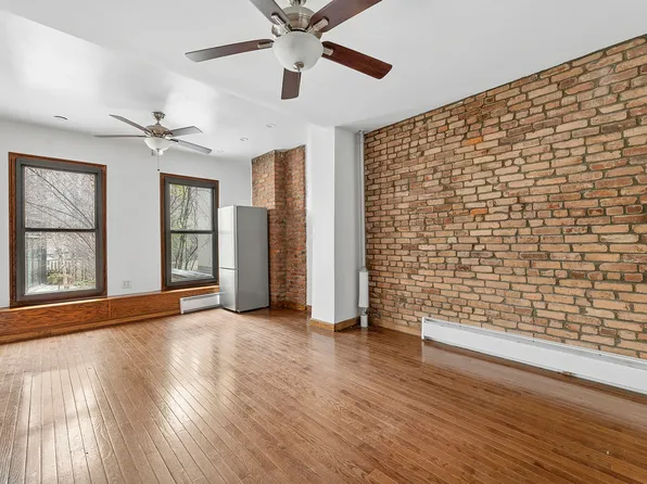 143 Perry Street image 1 of 6