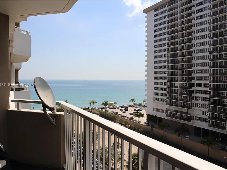1980 S Ocean Dr #8N — Photo 4