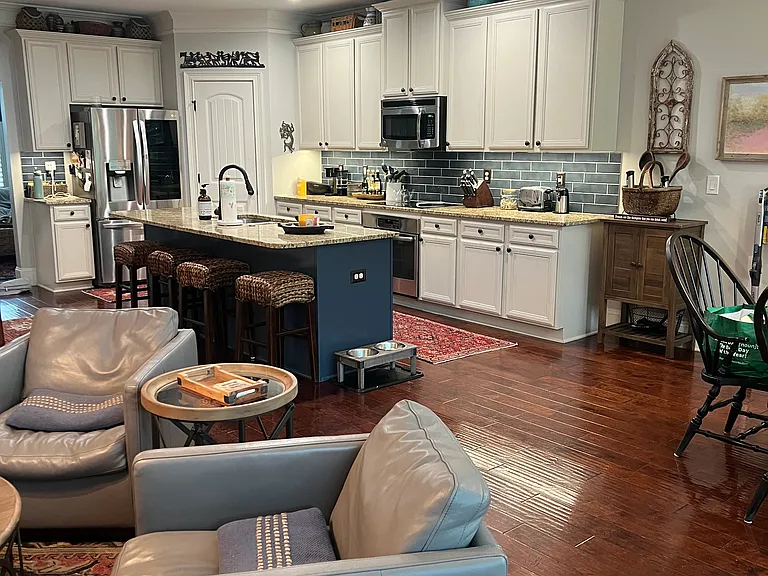 1820 Jardin Ct — Photo 11