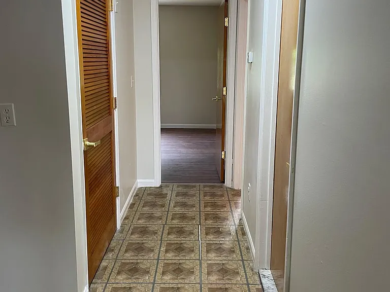 194 Sherman Ave #2 — Photo 7