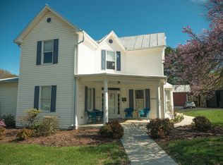 519 E Main St, Floyd, VA 24091