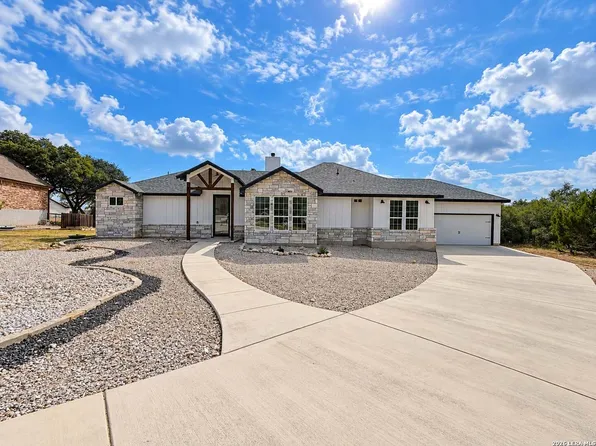 107 S Lon Price, Blanco, TX 78606