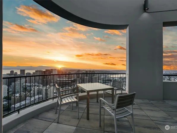 1301 Spring Street #22I, Seattle, WA 98104