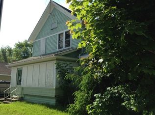 709 North Ave, Aurora, IL 60505