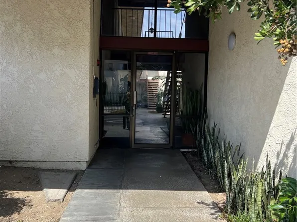 1001 Cherry Ave, Long Beach, CA 90813