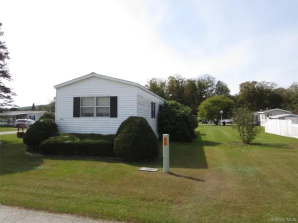 108 Bluebird Way, Dover Plains, NY 12522