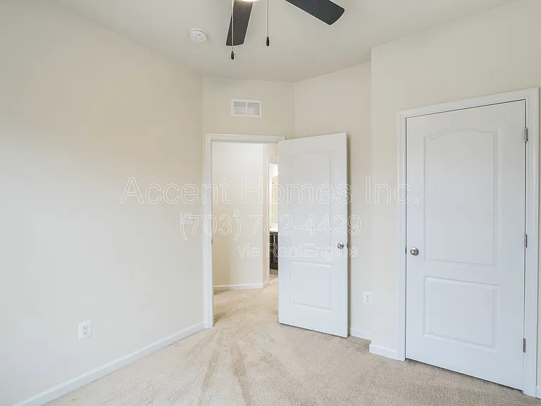 8605 Sweet Rose Ct — Photo 20