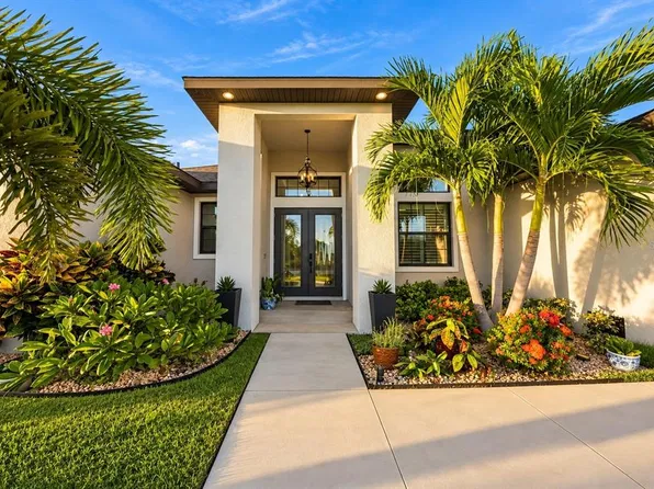 9356 MIAMI CIRCLE, PORT CHARLOTTE, FL 33981