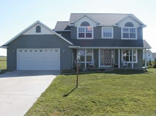 1508 Redbird Rdg, Metamora, IL 61548