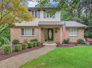550 Monticello Dr, Delmont, PA