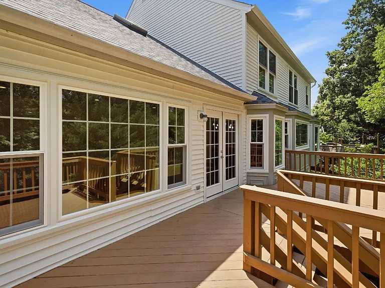 14544 Pebblewood Dr — Photo 17