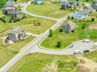 120 Fair Acres Dr, Pittsburgh, PA 15241