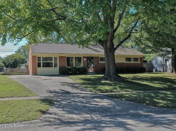 2112 Dogoon Dr, Louisville, KY 40223