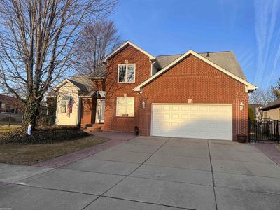 51077 Blue Spruce Dr, Macomb, MI, 48042