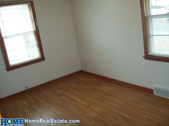 5th image of 1837 S 47th St