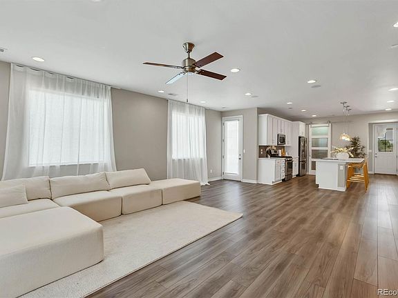 2nd image of 257 S Scottsburg Court