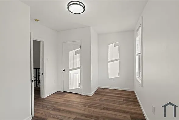 5411 Delancey St — Photo 19
