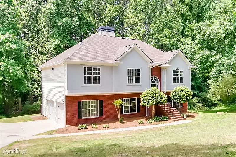 226 Malone Cir Fairburn GA Zillow
