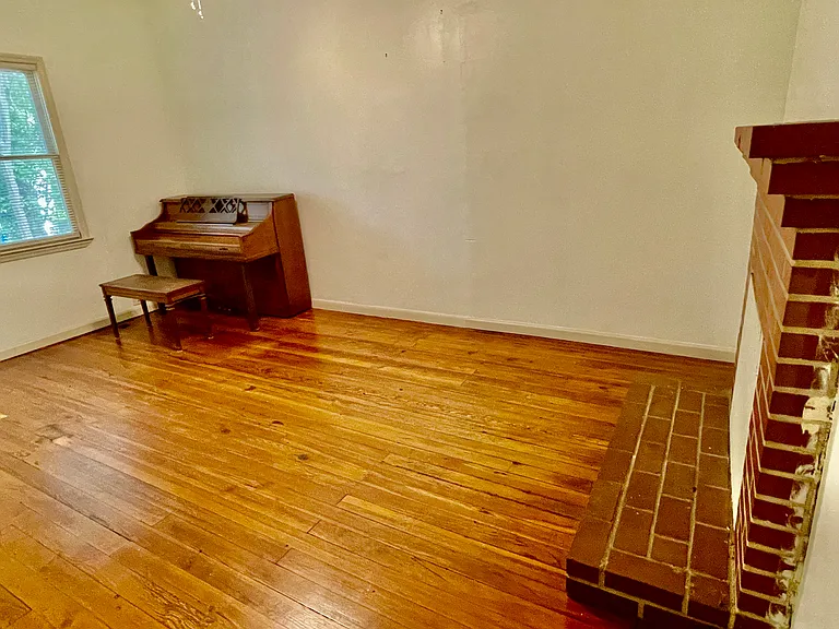 Before paint & Floor repair
