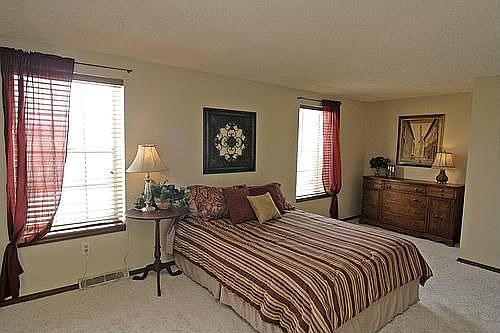 11’ X 18’ Master Suite