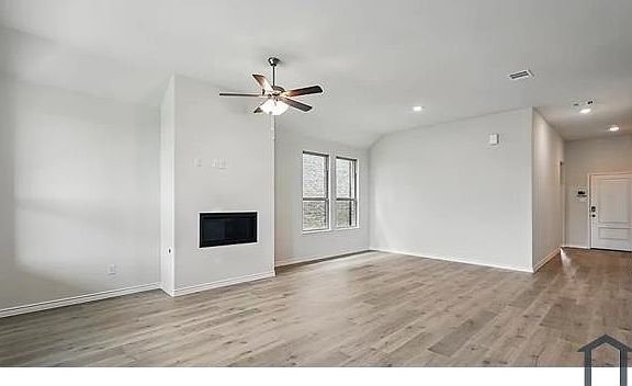2nd image of 4195 Waldron Trl