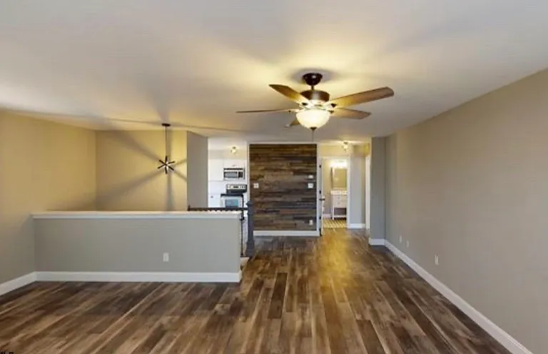 750 E Fishers Creek Rd — Photo 8
