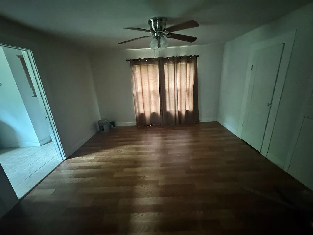 2 bed, 2.0 bath, 1250 sqft, $1,300 — Photo 4