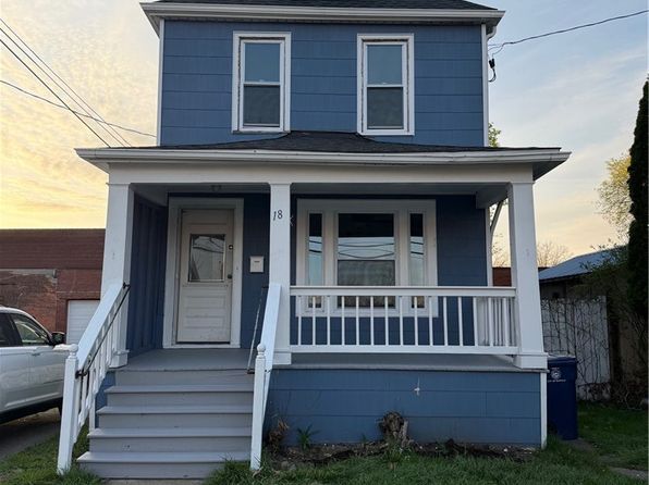 18 Buffum St