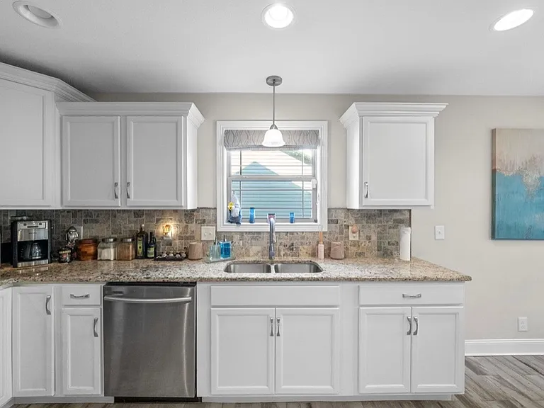 2828 Russet Ridge Dr — Photo 10