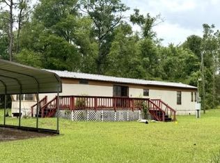 4890 NW 55th Ave, Bell, FL 32619
