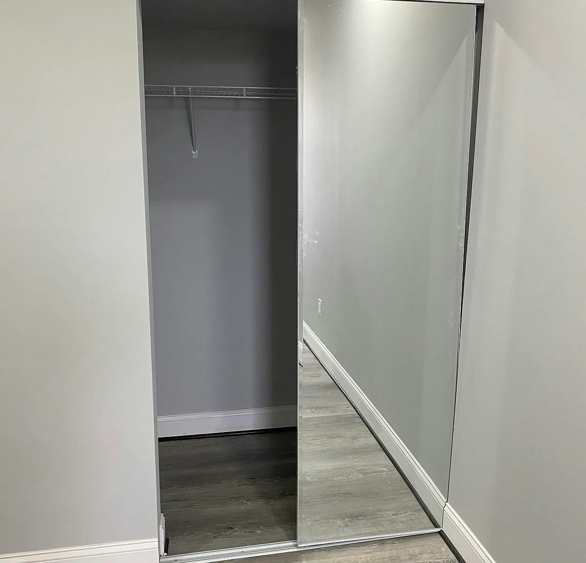 1211 Poplar Grove Street, Unit 2B — Photo 4