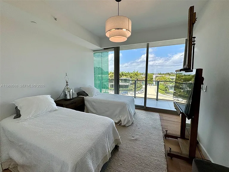 350 Ocean Dr #406N — Photo 33