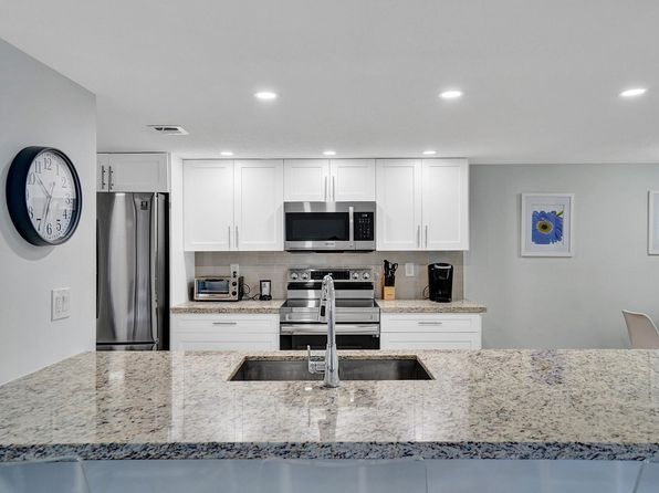 955 Dotterel Rd APT 2304