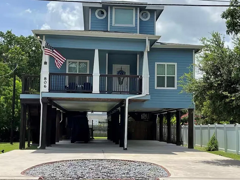 806 Kipp Ave