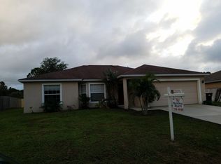 350 Bali St SE, Palm Bay, FL 32909
