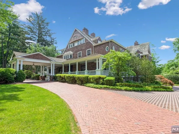 58 Beech Rd, Englewood, NJ 07631