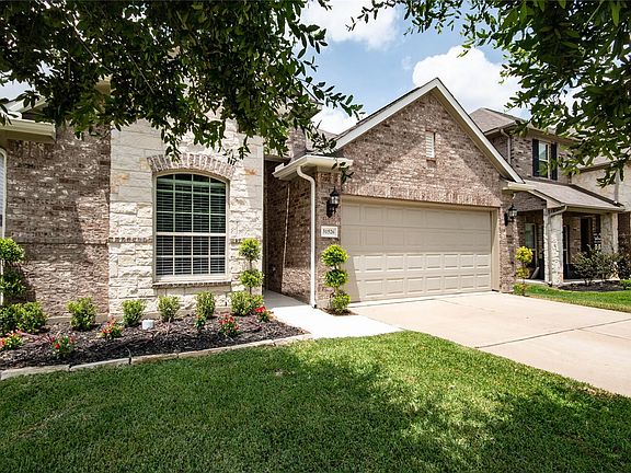 2nd image of 31526 Elkcreek Bend Dr