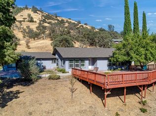 24520 Hart Dr, Tehachapi, CA 93561
