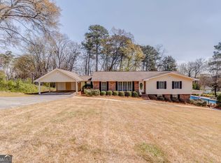 202 Woodland Cir, Calhoun, GA 30701