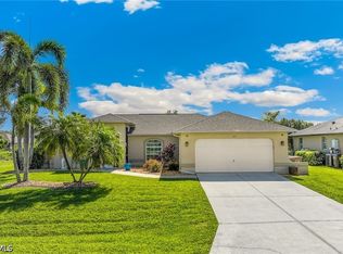 311 NE 17th Pl, Cape Coral, FL 33909