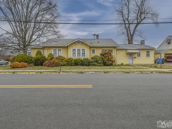 40 Hoy Ave, Fords, NJ 08863