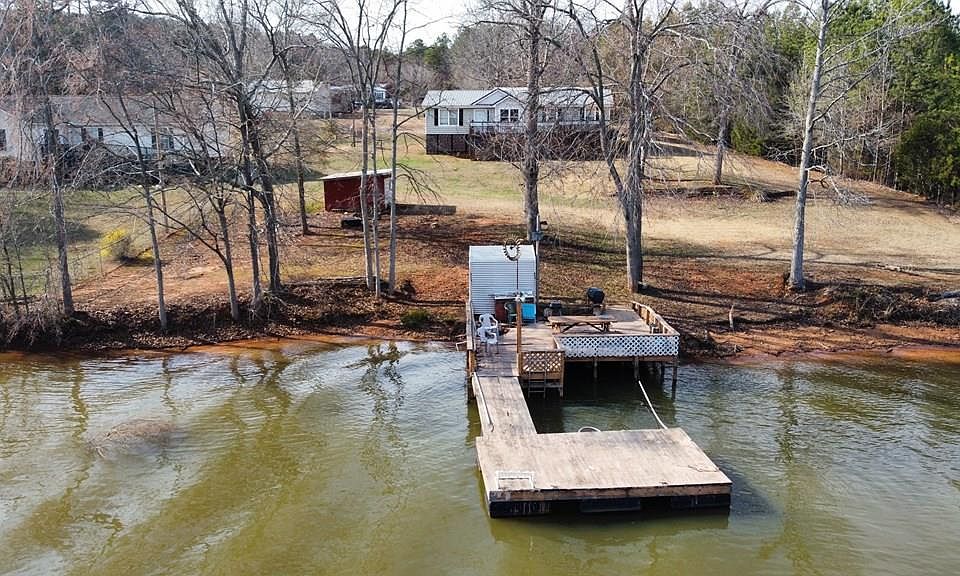 1st image of 45 Phillips Dr