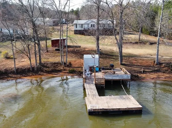 45 Phillips Dr, Iva, SC 29655