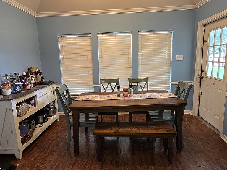 2201 Washburn Way — Photo 6