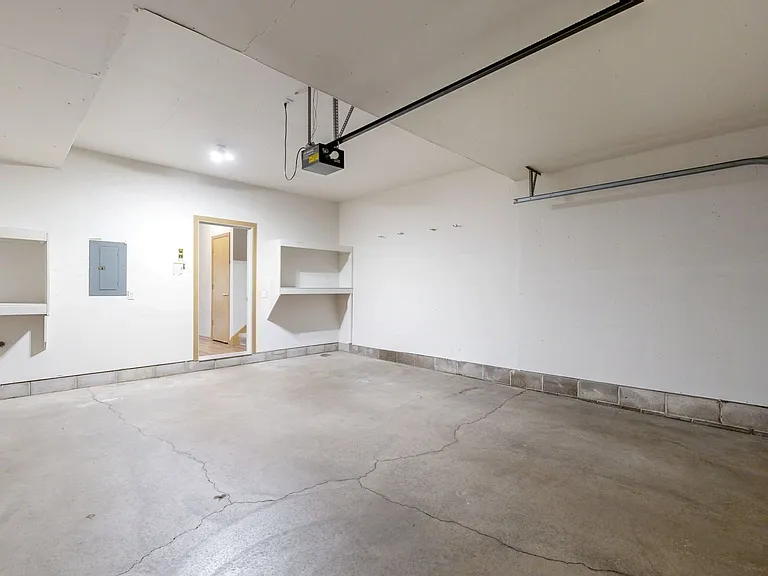 Cedar Pointe Townhomes — Photo 46