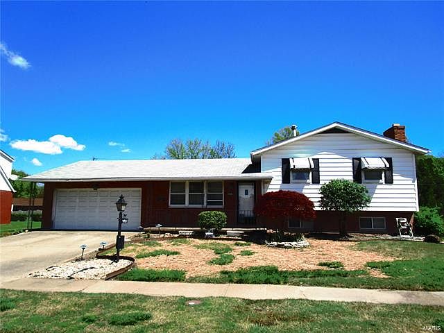 1st image of 3005 Yale Dr
