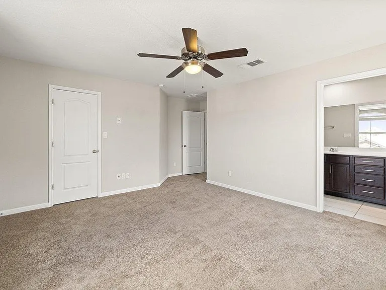 719 Coconut Grv — Photo 18