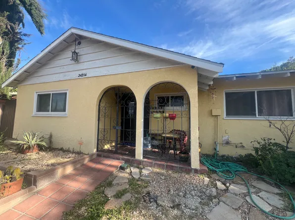 24314 Kittridge St, West Hills, CA 91307