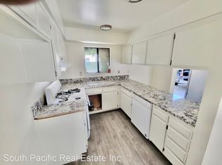 25006 Walnut St, Newhall, CA 91321