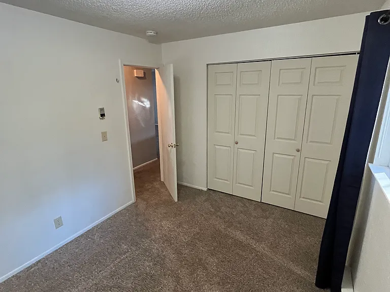 4300 Gray St — Photo 17